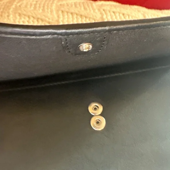 Fossil purse,  with phone holder. Small leather crossbody - Picture 8 of 12